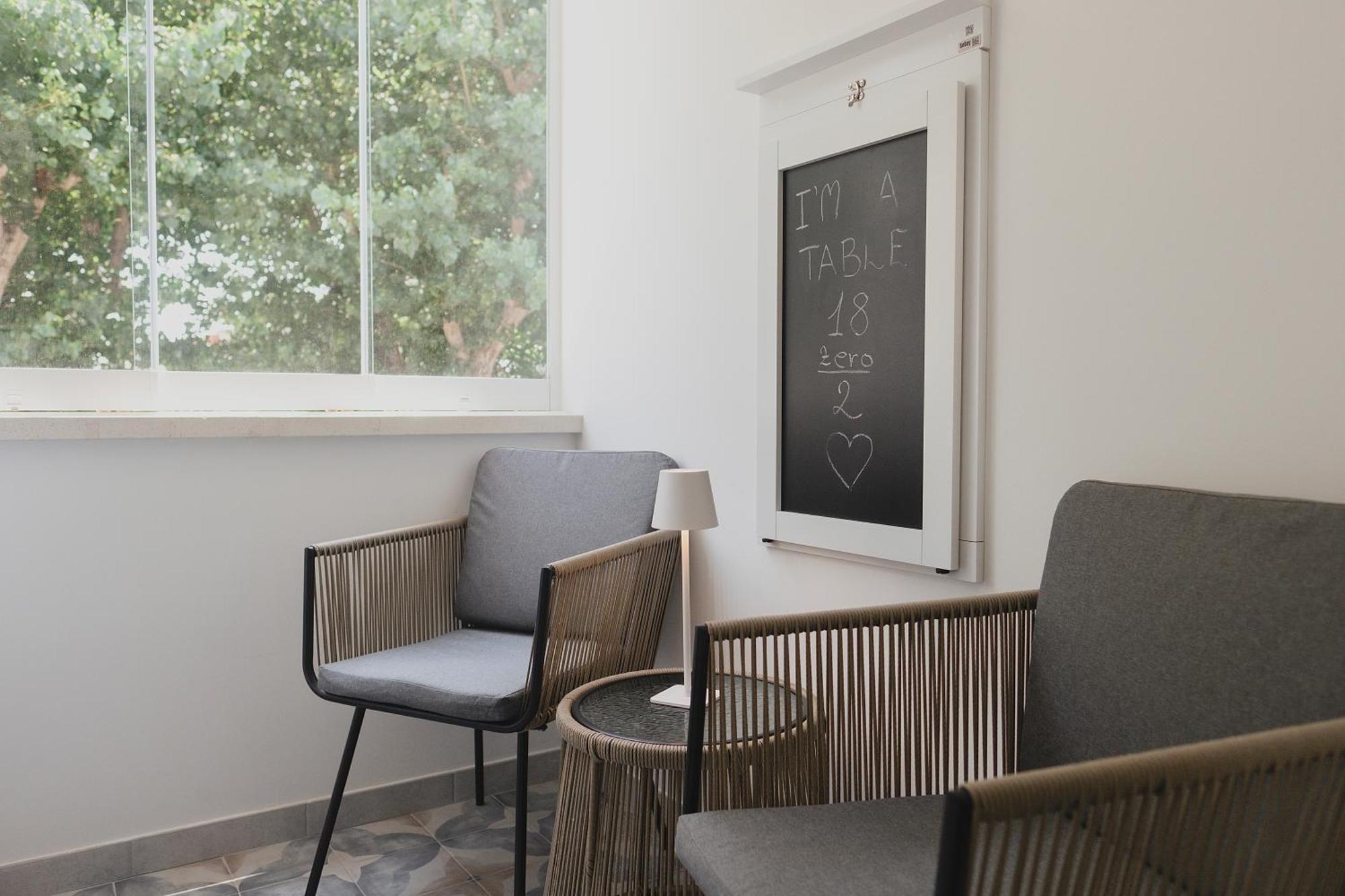 18Zero2 Luxury Rooms Bari Eksteriør billede